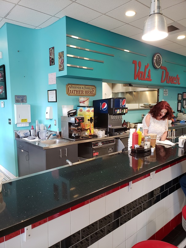 Val’s Diner